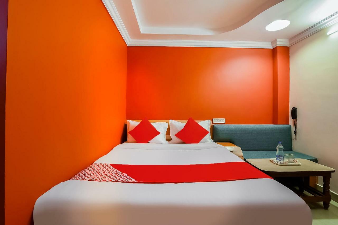 Bagya'S Residency Hotell Anantapur Exteriör bild